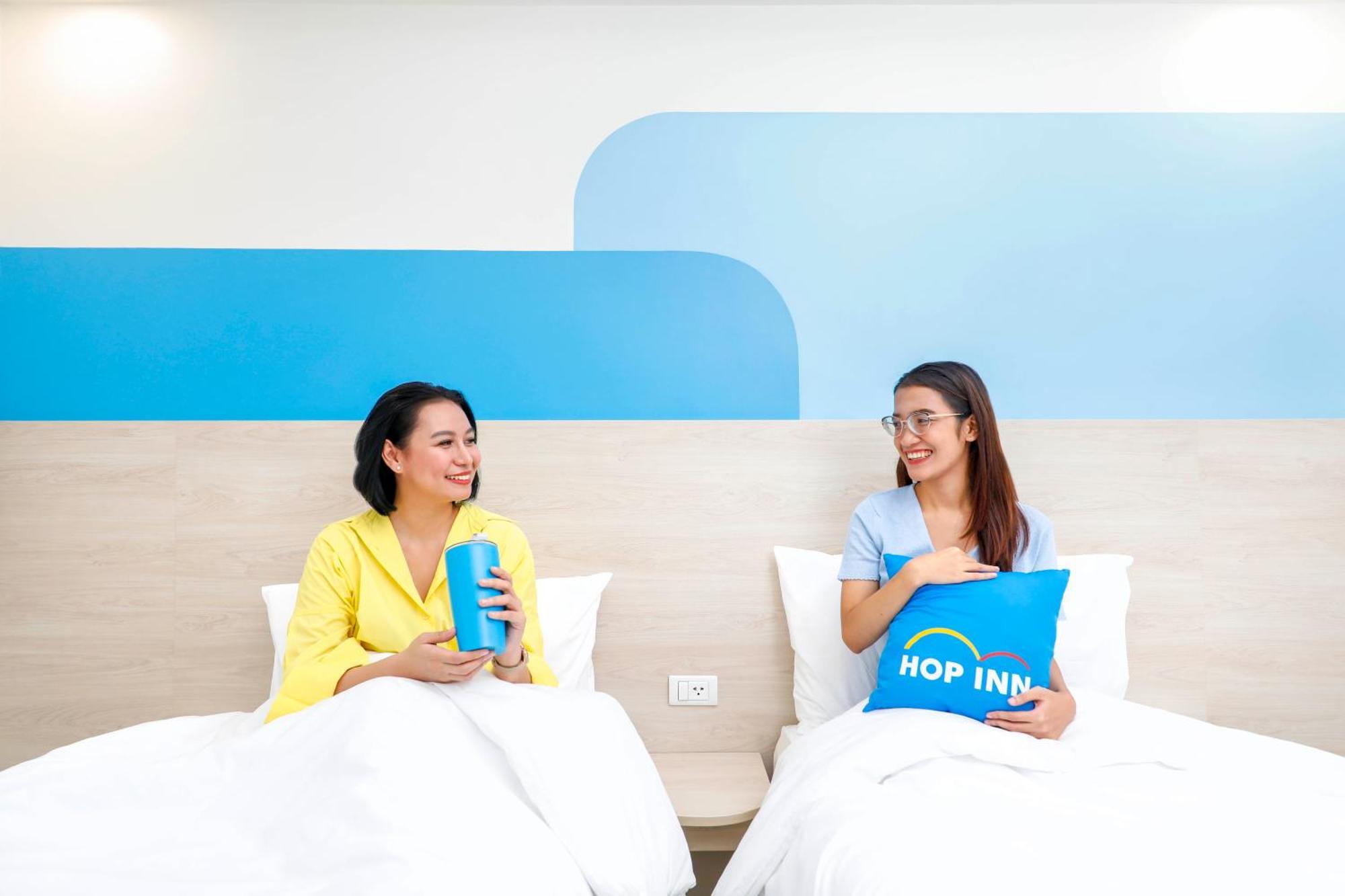 Hop Inn Hotel Iloilo Exteriör bild